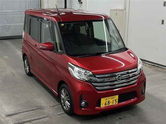 78062 Nissan Dayz roox B21A 2015 г. (MIRIVE Saitama)